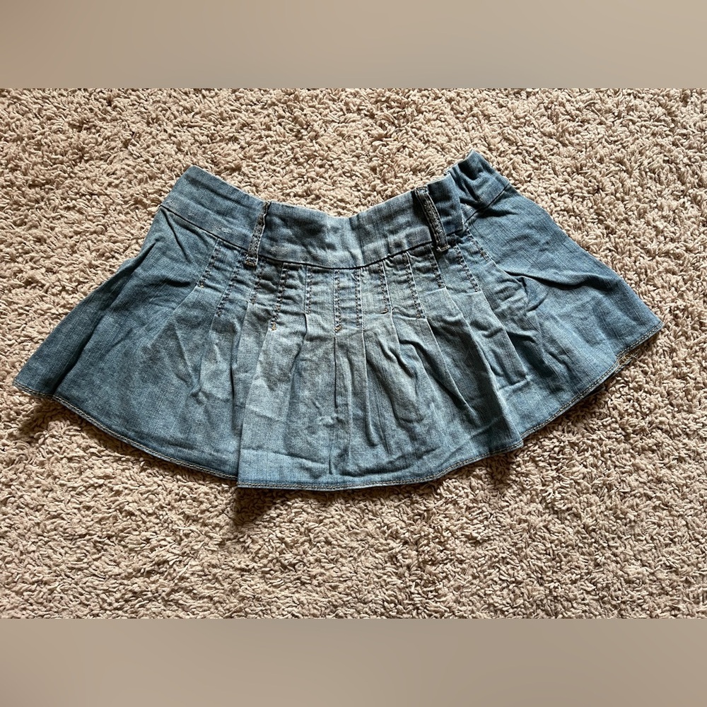 Dollhouse pleated denim mini skirt size 7 - Picture 3 of 6